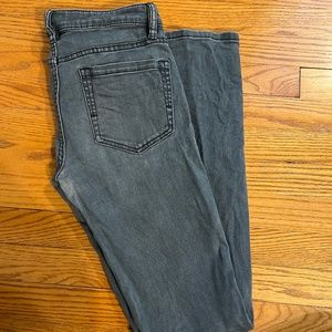 BCBG MAXAZRIA Jeans Size 27 gently worn